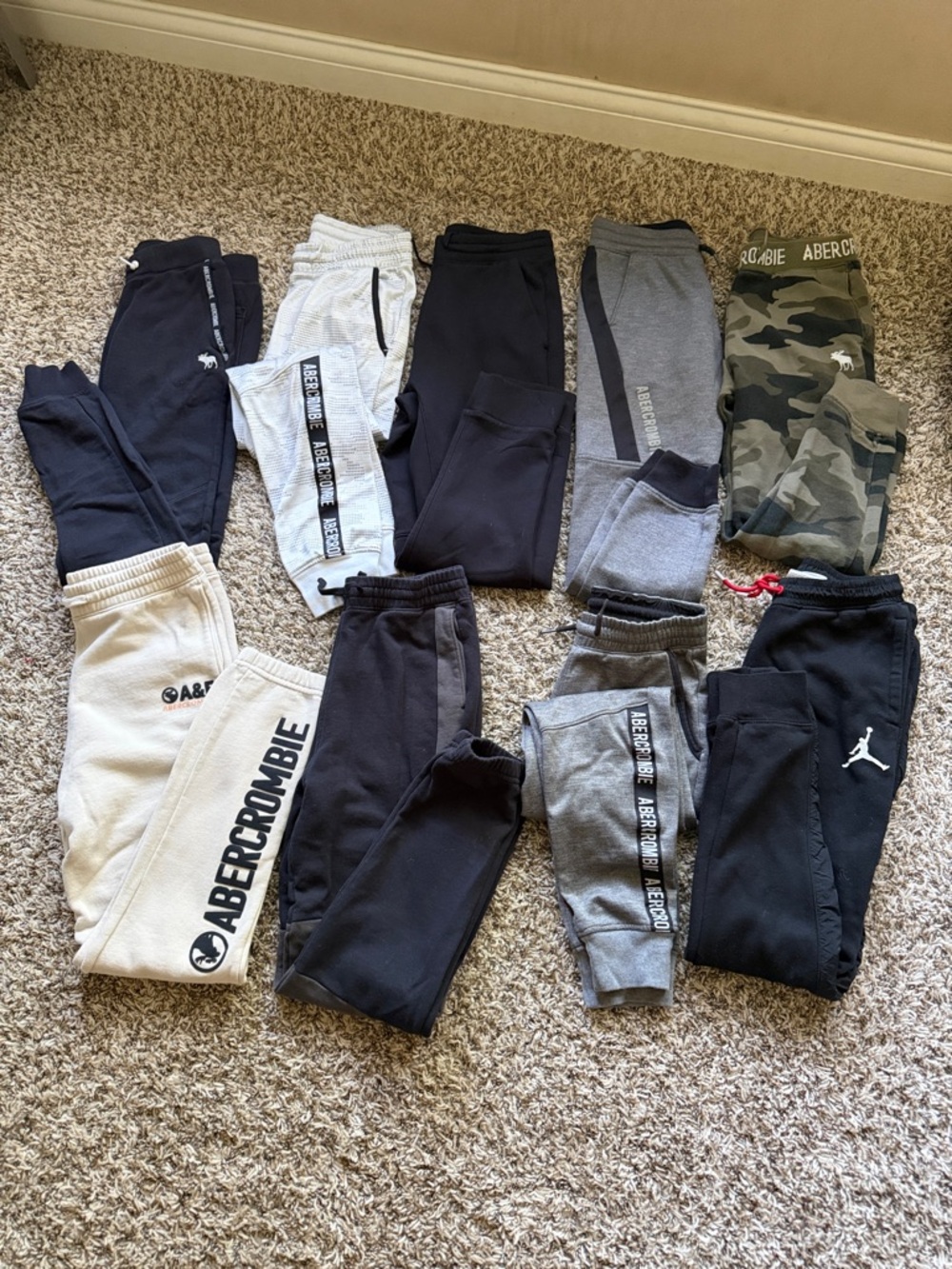 Abercrombie & Fitch Kids Black, Gray, Cream & Camo Jogger Mix